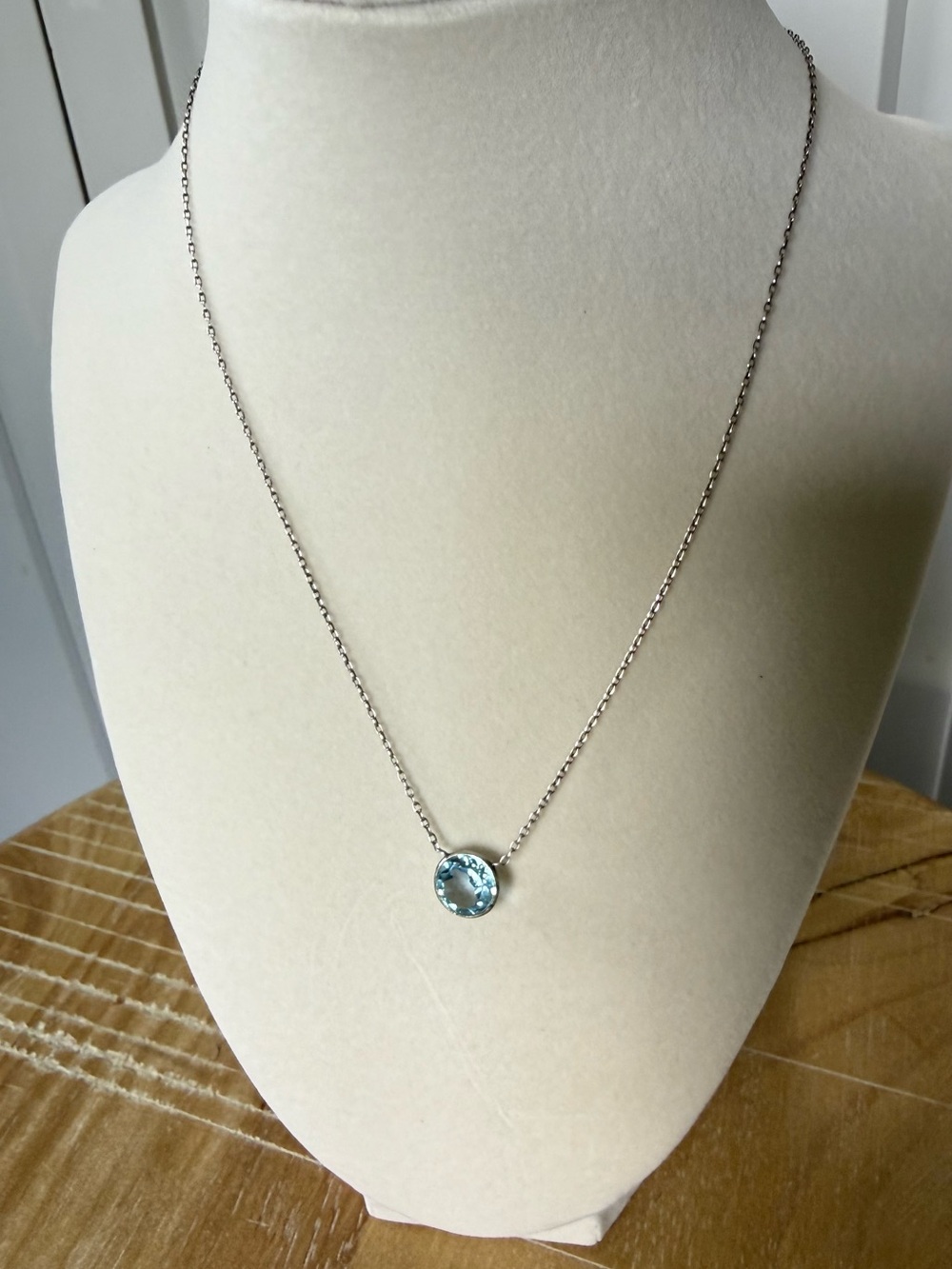 Vintage!! Neiman Marcus Sterling Silver Aquamarine Pendant Necklace - 17”